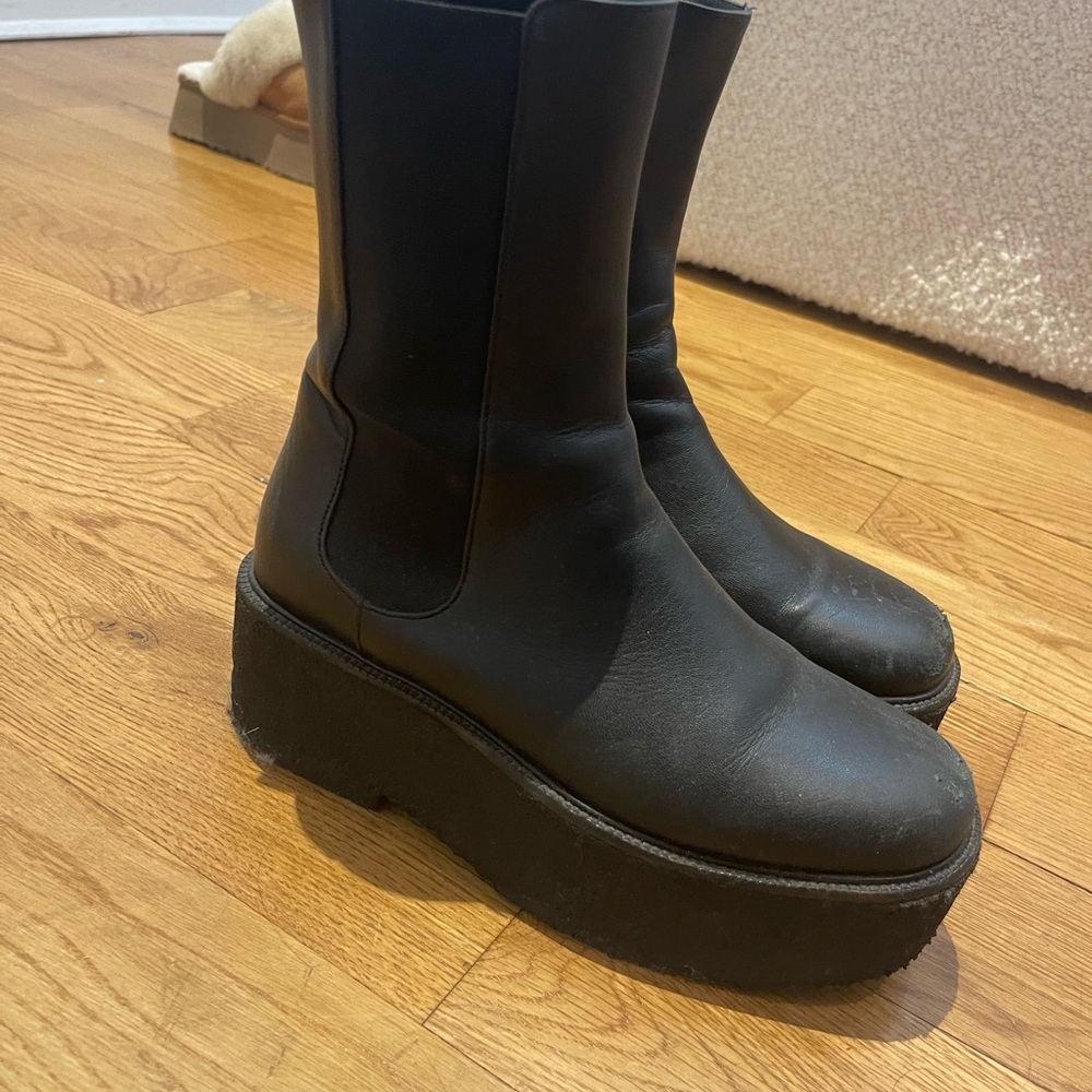 Staud platform boots - Picture 3 of 3